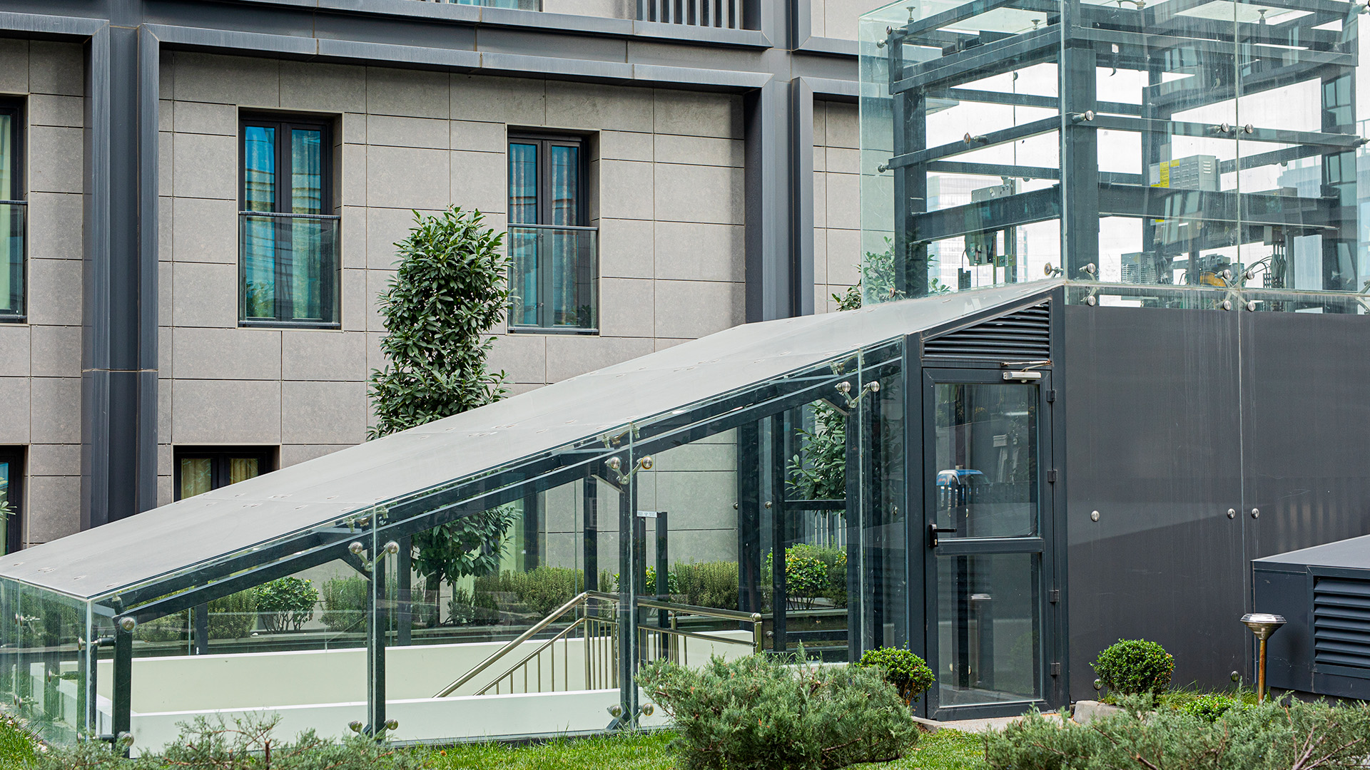 Gul Proje Avangart Istanbul